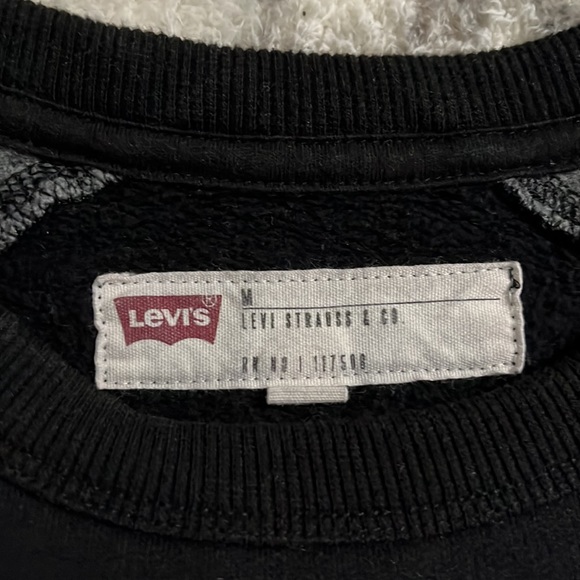 Levi’s mens crewneck - Picture 3 of 3